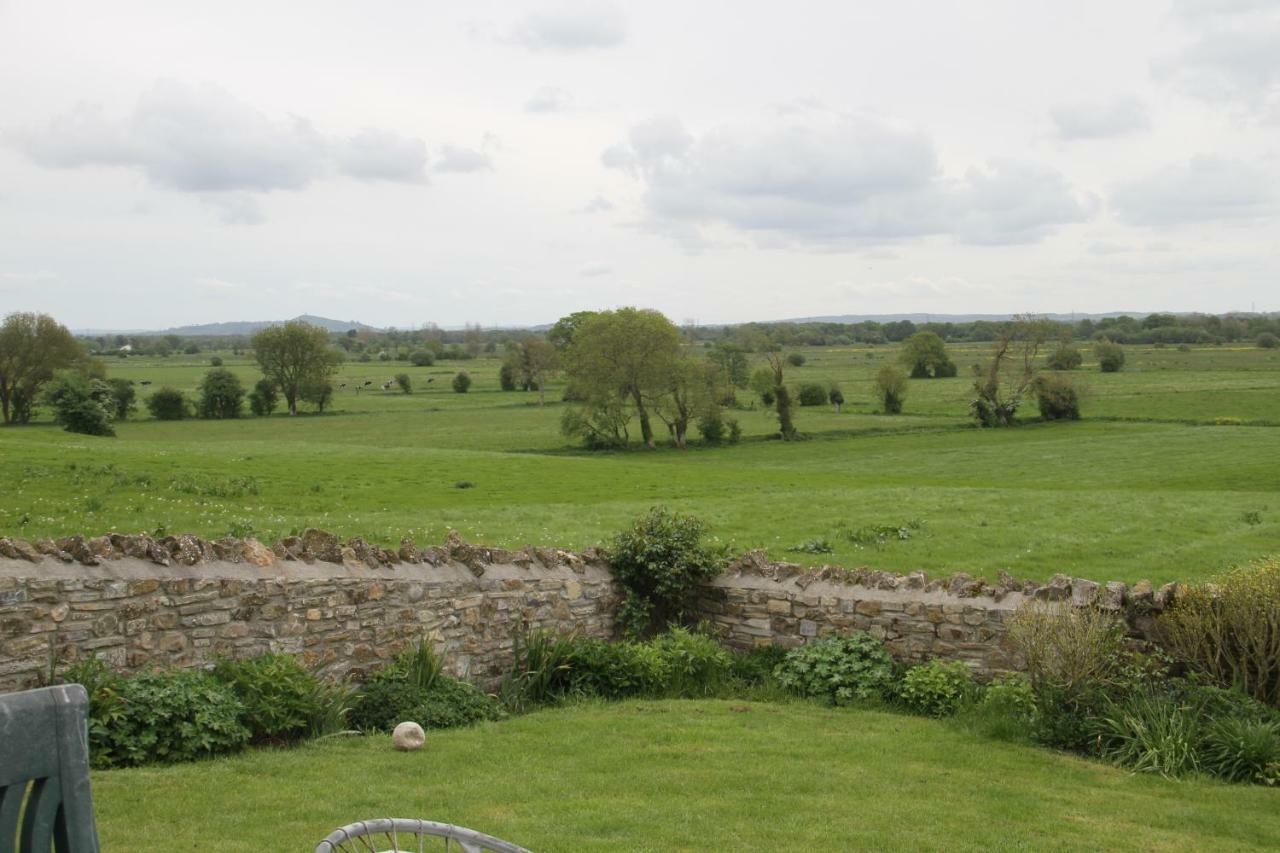 Castle Farm Bed & Breakfast Wedmore Exterior photo