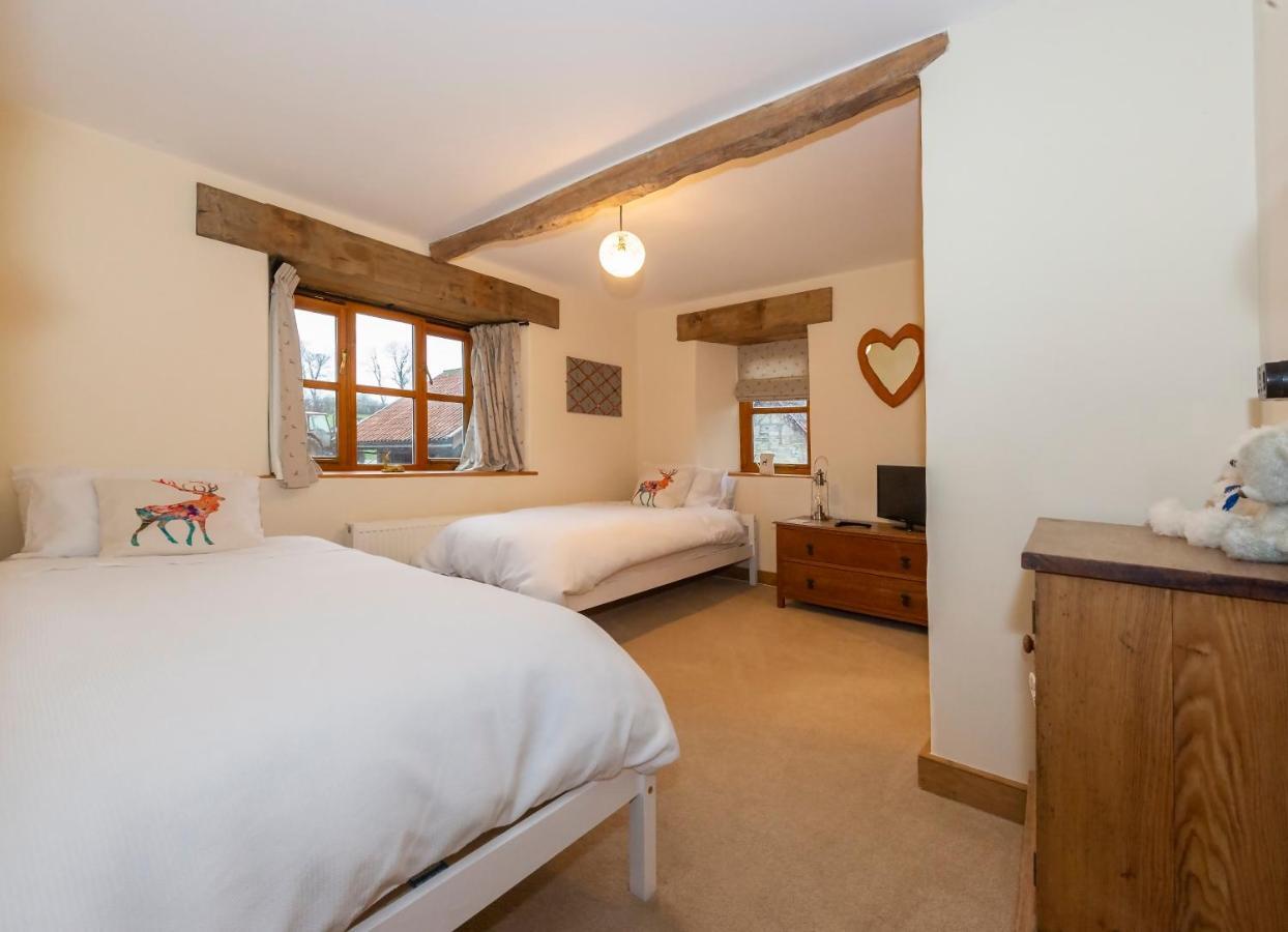 Castle Farm Bed & Breakfast Wedmore Exterior photo